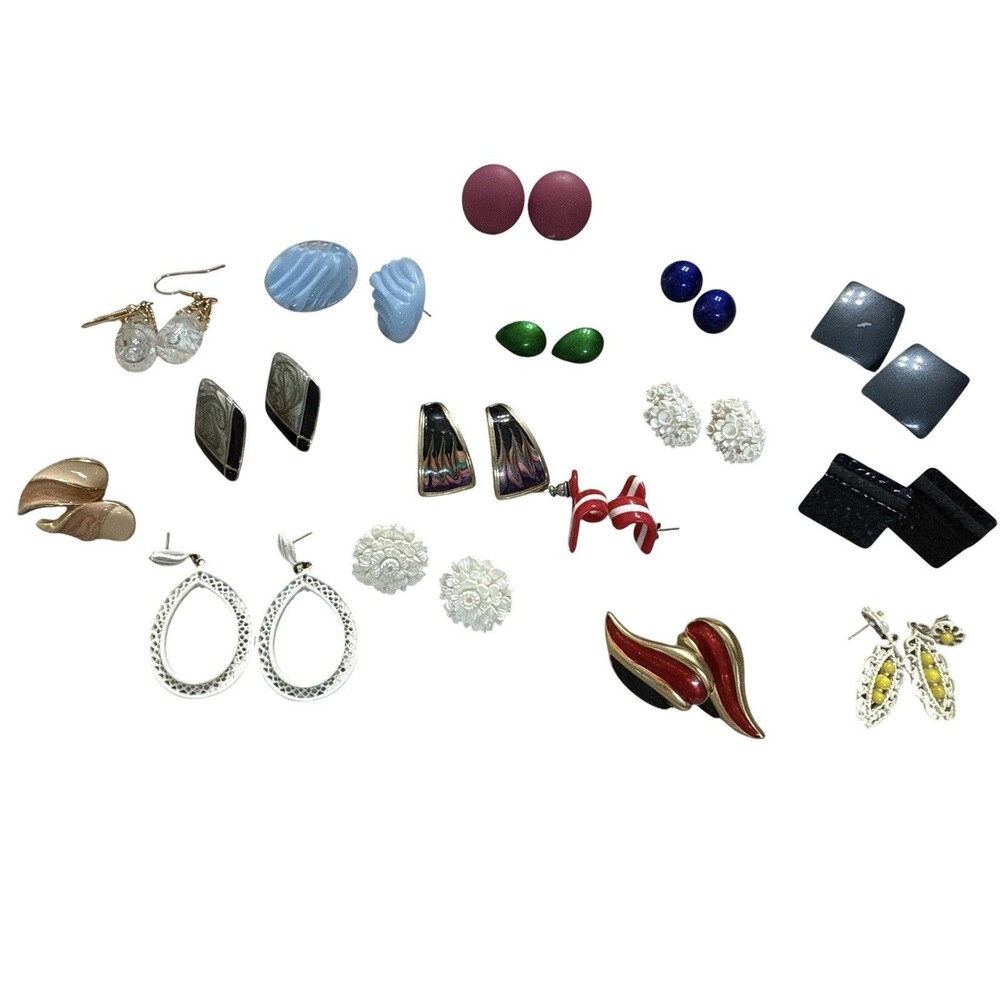 Vintage Lot of 16 + Costume Jewelry Pieces, Pierced Earrings 80s 90s Y2K Estate